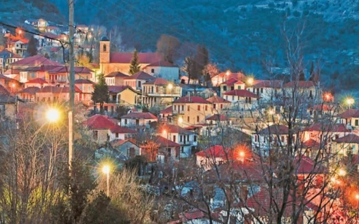 Plot even and buildable, in Nafpaktia for sale, 436 sq.m.<br>