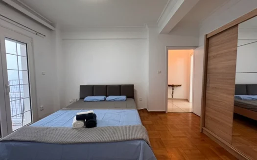 Οροφοδιαμέρισμα πρώτη γραμμή με θέα θάλασσα, προς ενοικίαση